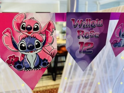 Kiddies Theme Parties offers personalized birthday party supplies and decor for sale.