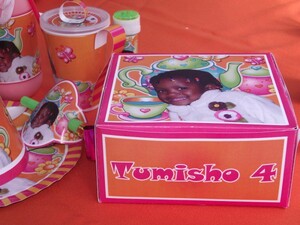 Kiddies Theme Parties offers personalized birthday party supplies and decor for sale.