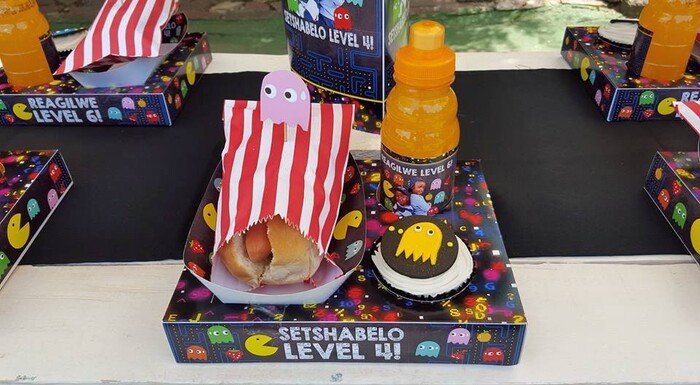 Kiddies Theme Parties offers personalized birthday party supplies and decor for sale.