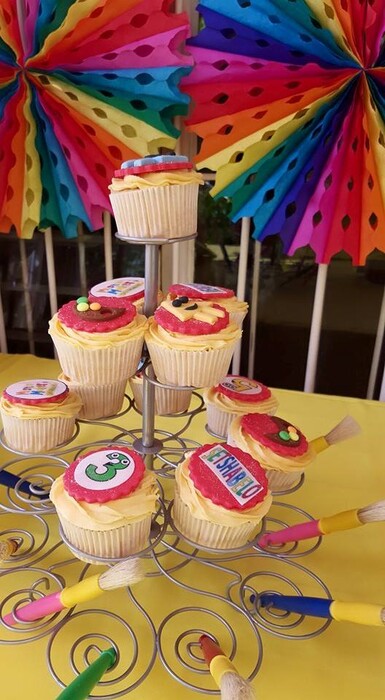 Our custom made Mister Maker party supplies include party hats, printed t-shirts, badges and more.
