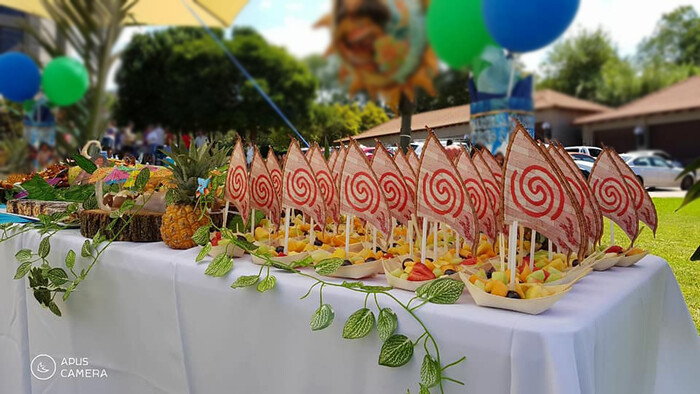 Kiddies Theme Parties offers personalized birthday party supplies and decor for sale.
