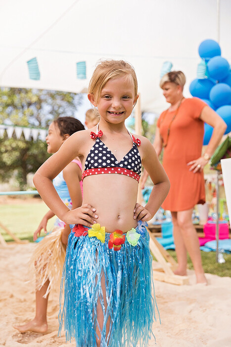 Kiddies Theme Parties offers personalized birthday party supplies and decor for sale.