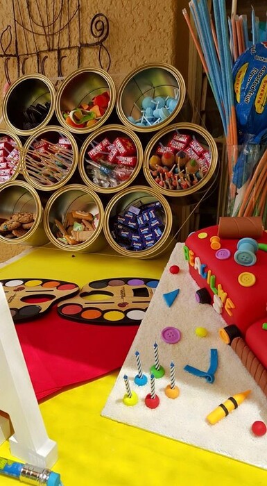 Kiddies Theme Parties offers complete Mister Maker party packages so you don't have to worry about a thing