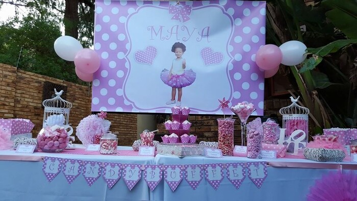 Kiddies Theme Parties offers personalized birthday party supplies and decor for sale.
