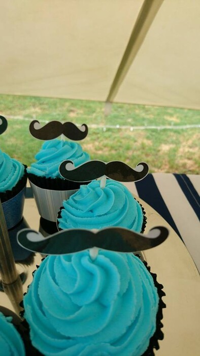 Kiddies Theme Parties offers personalized birthday party supplies and decor for sale.