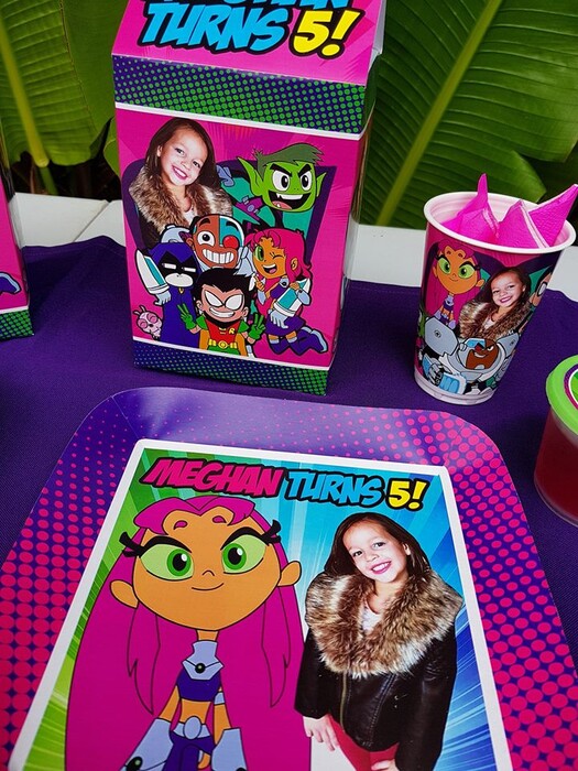 Kiddies Theme Parties offers personalized birthday party supplies and decor for sale.