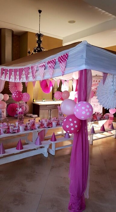 Our custom made party supplies include personalised party hats, printed t-shirts, badges and more.