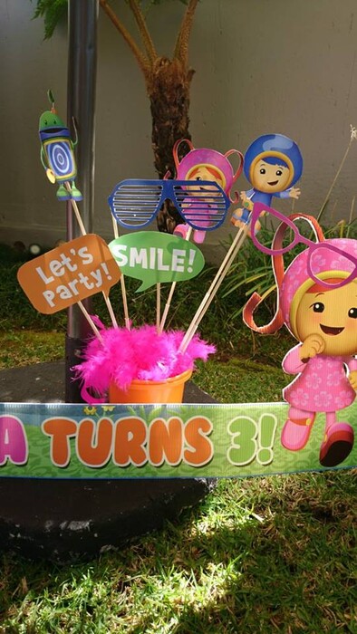 Kiddies Theme Parties offers personalized birthday party supplies and decor for sale.