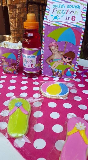 Kiddies Theme Parties offers personalized birthday party supplies and decor for sale.