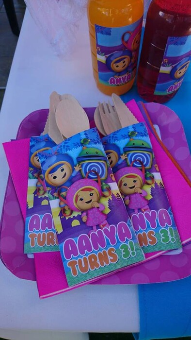Kiddies Theme Parties offers personalized birthday party supplies and decor for sale.