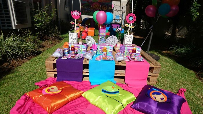 Kiddies Theme Parties offers personalized birthday party supplies and decor for sale.