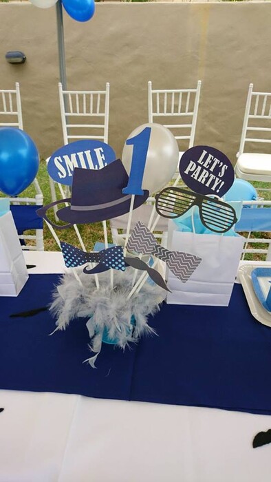 Kiddies Theme Parties offers personalized birthday party supplies and decor for sale.