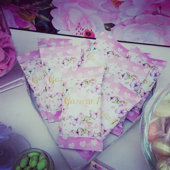 Personalised, handmade mini slabs for the party. Personalised, handmade mini slabs for the party.
