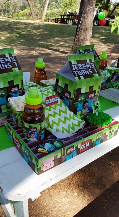Our custom made Minecraft party supplies include personalised pvc banners, party packs, movie boxes and more.