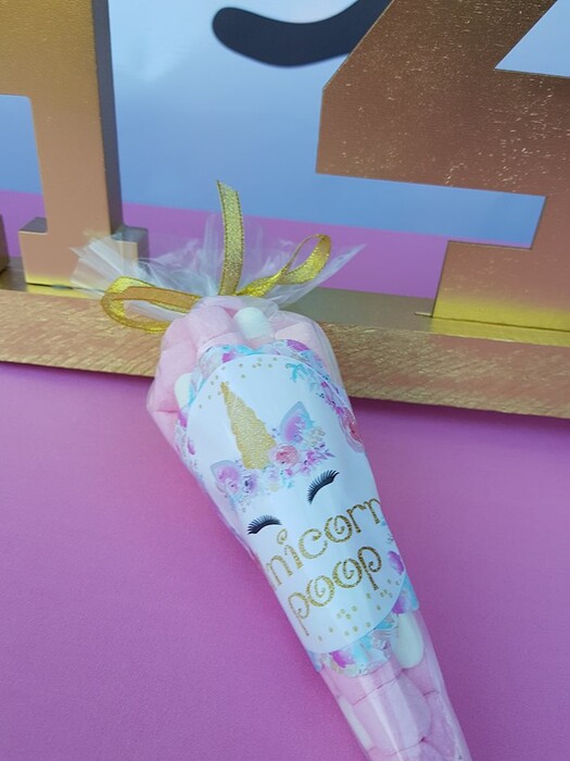 Kiddies Theme Parties offers personalized birthday party supplies and decor for sale.