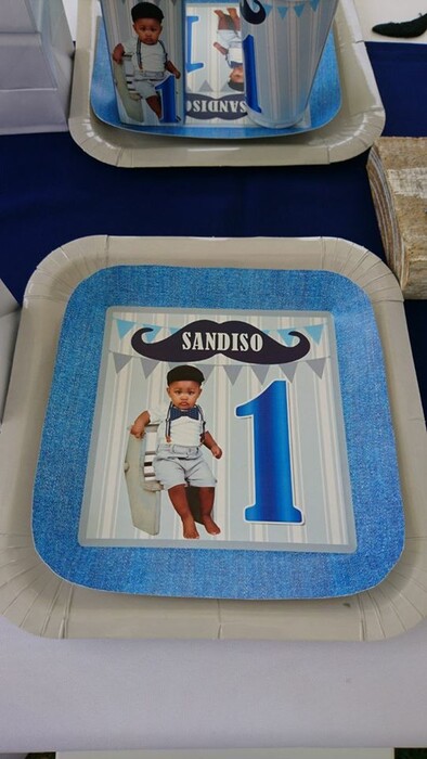 Kiddies Theme Parties offers personalized birthday party supplies and decor for sale.