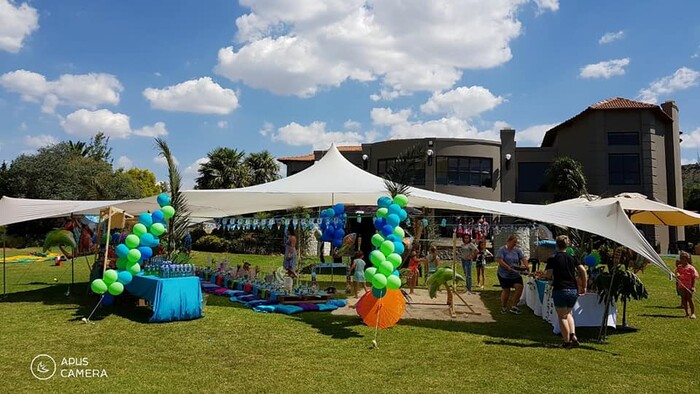 Kiddies Theme Parties offers personalized birthday party supplies and decor for sale.