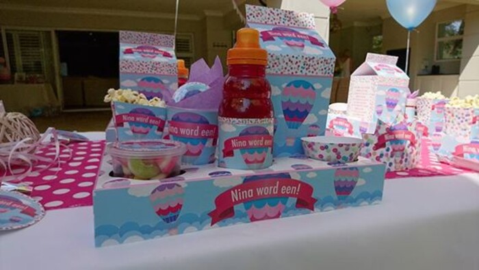 Kiddies Theme Parties offers personalized birthday party supplies and decor for sale.