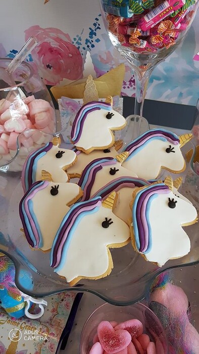 Kiddies Theme Parties offers personalized birthday party supplies and decor for sale.