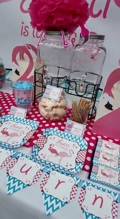 Kiddies Theme Parties offers personalized birthday party supplies and decor for sale.