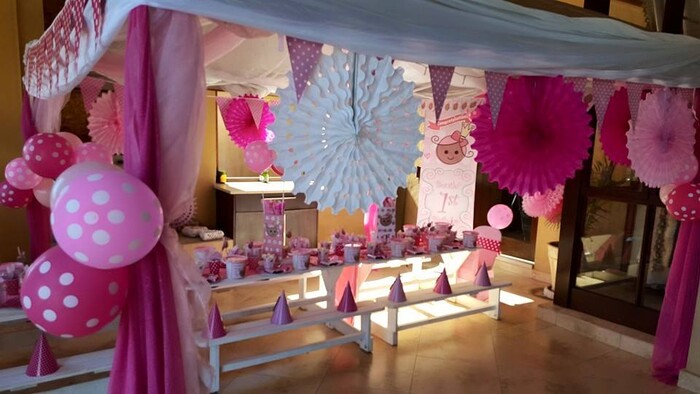 Kiddies Theme Parties hire out gazebos, picnic tables, umbrellas and photo boards for your birthday party.