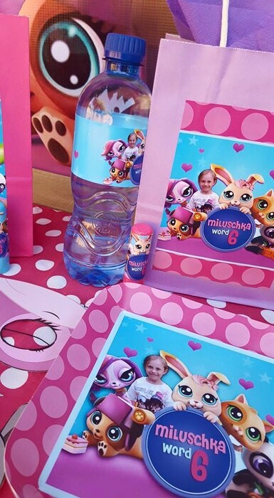 Kiddies Theme Parties can also handle your event catering such as party platters, coffee stations, drinks and cooler boxes.