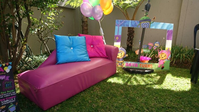 Kiddies Theme Parties offers personalized birthday party supplies and decor for sale.
