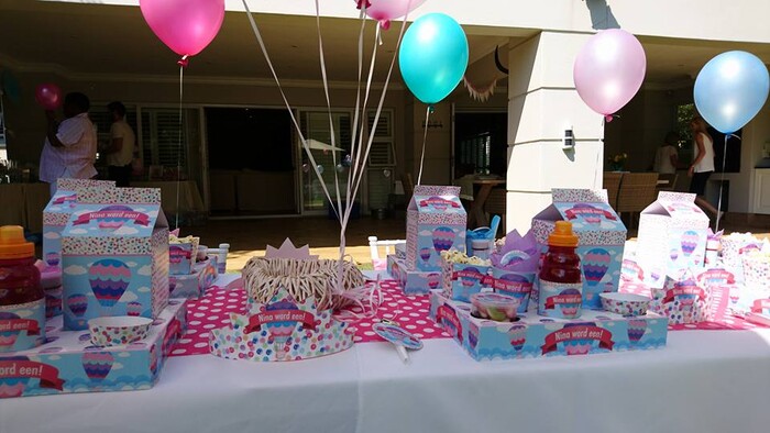 Kiddies Theme Parties offers personalized birthday party supplies and decor for sale.