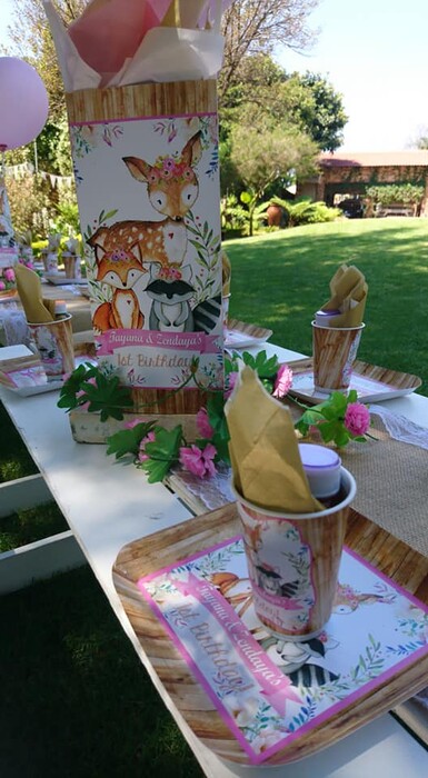 Kiddies Theme Parties offers personalized birthday party supplies and decor for sale.