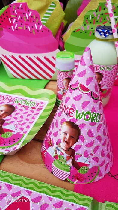 Kiddies Theme Parties offers personalized birthday party supplies and decor for sale.