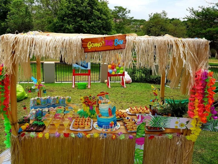 Kiddies Theme Parties offers personalized birthday party supplies and decor for sale.