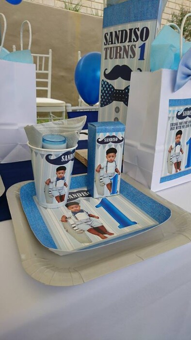 Kiddies Theme Parties offers personalized birthday party supplies and decor for sale.