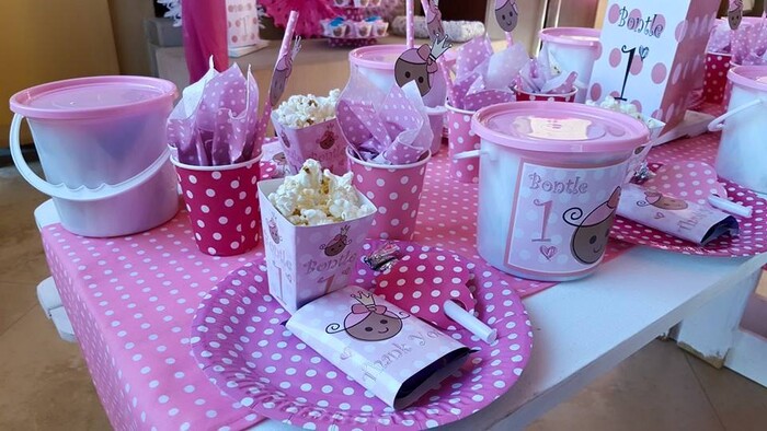 Our custom made party supplies include personalised pvc banners, party packs, movie boxes and more.