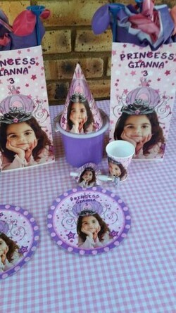 Kiddies Theme Parties offers personalized birthday party supplies and decor for sale.