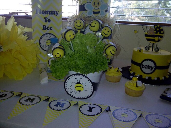 Kiddies Theme Parties offers personalized birthday party supplies and decor for sale.